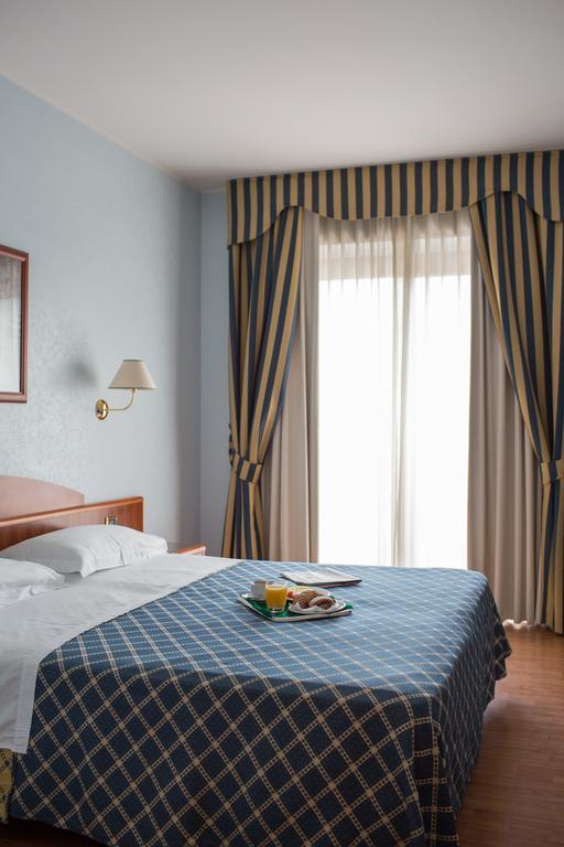 Hotel Levante Fossacesia Zewnętrze zdjęcie